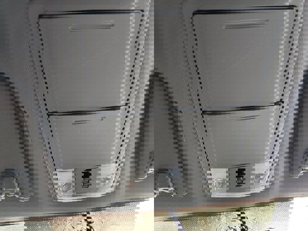 Used 2013 Ford F150 Lariat w/ Mid Equipment Group image 29