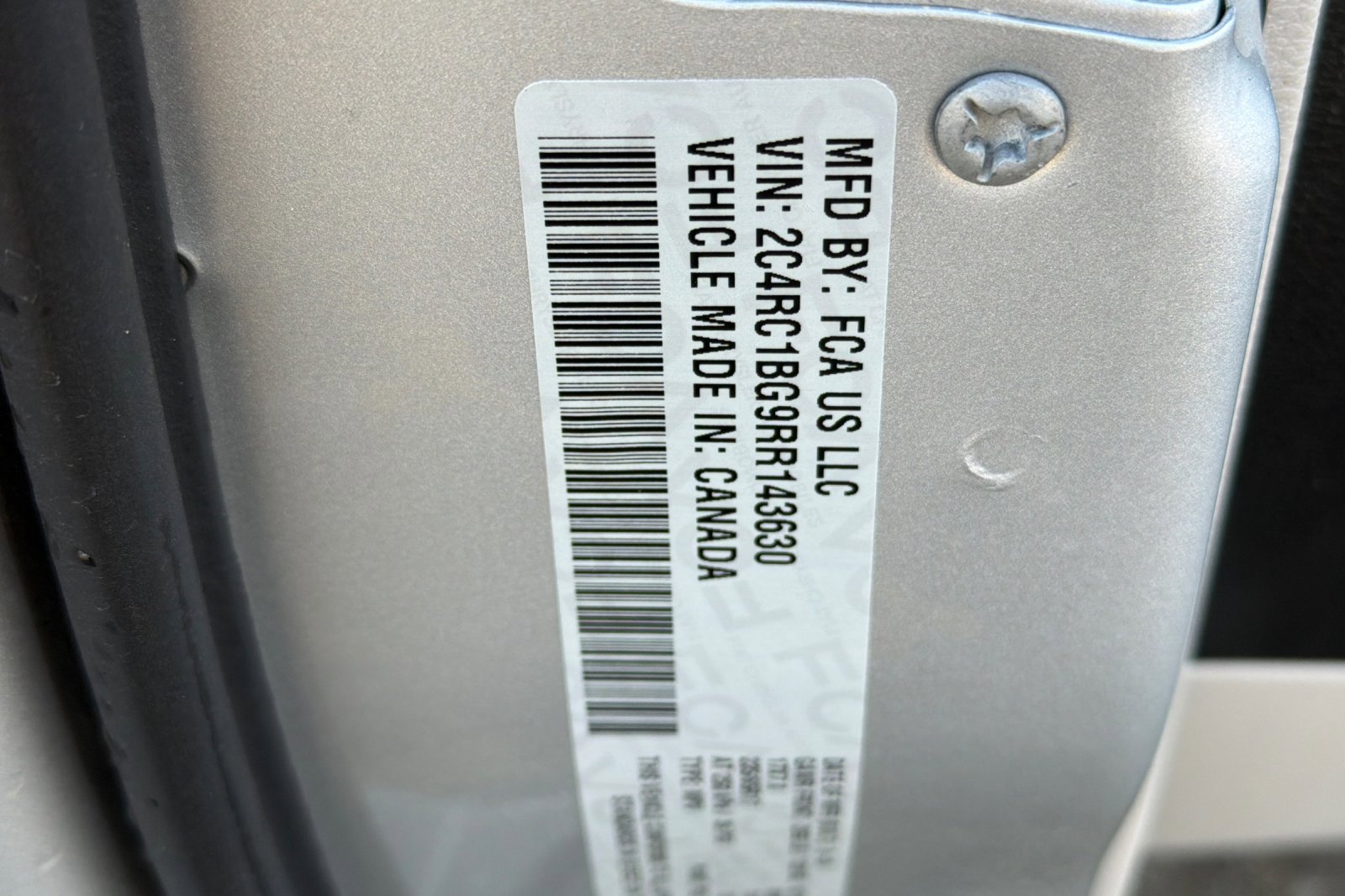 Used 2024 Chrysler Pacifica Touring-L image 27