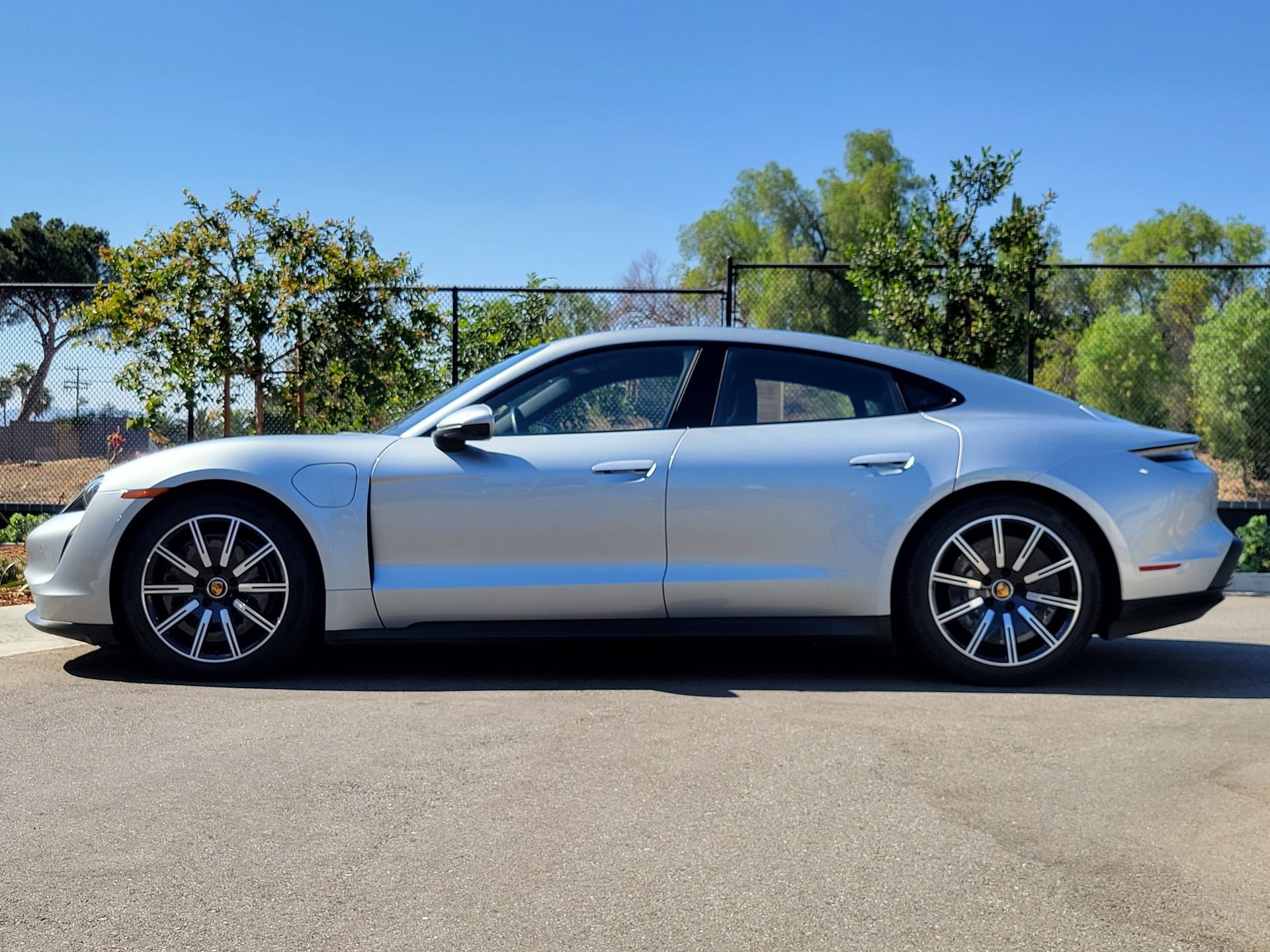 Certified 2021 Porsche Taycan RWD image 2