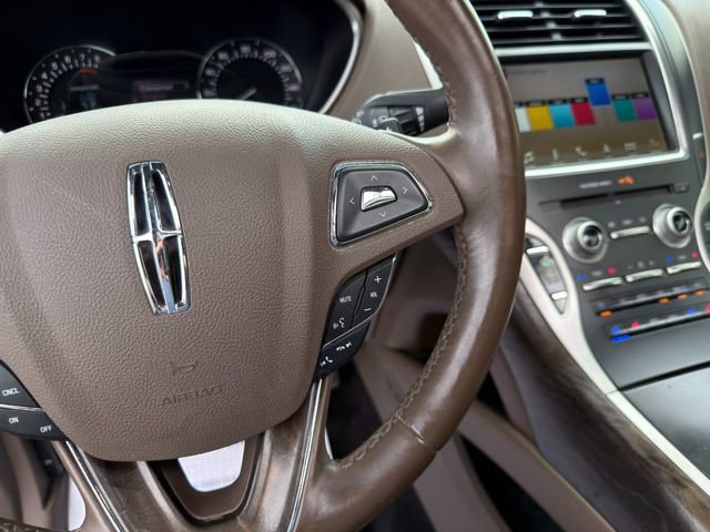 Used 2017 Lincoln MKX Reserve image 34