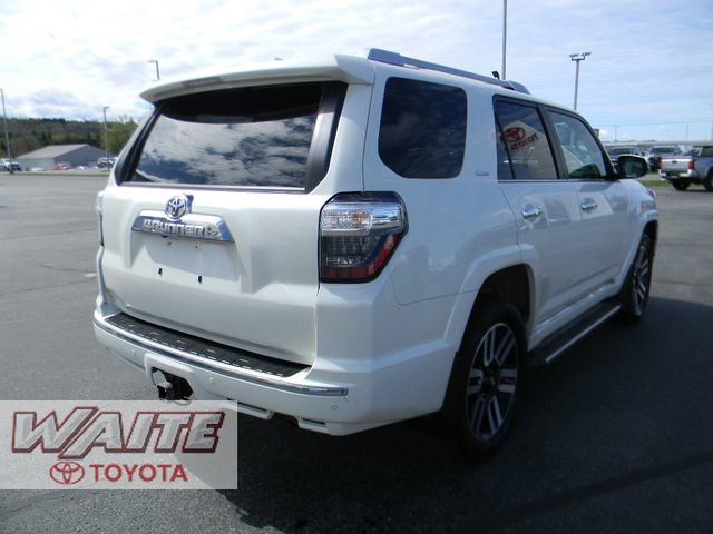 Used 2023 Toyota 4Runner Limited AWD/4WD image 2