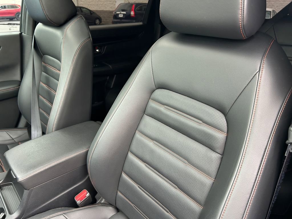 Certified 2025 Honda CR-V Sport-L image 32