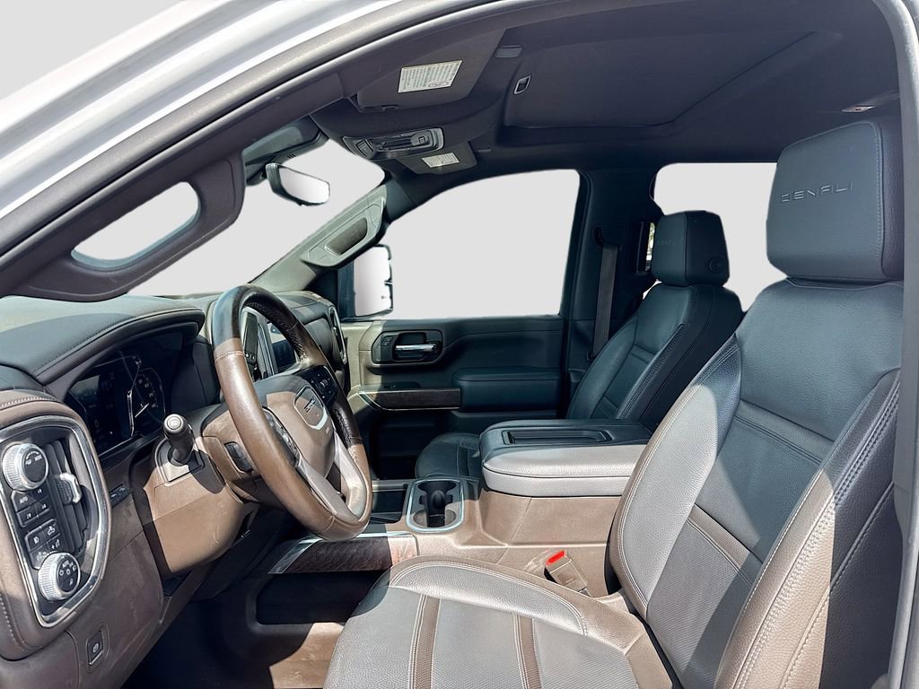 Used 2022 GMC Sierra 2500 Denali w/ Technology Package AWD/4WD image 11