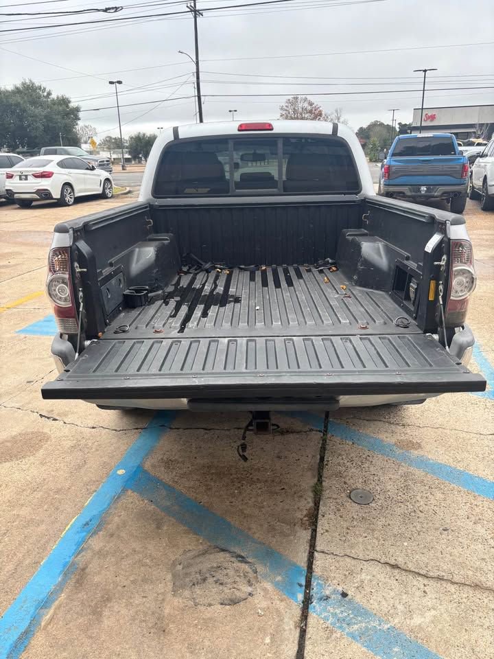 Used 2013 Toyota Tacoma 4x4 Double Cab w/ TRD Off-Road Pkg image 7