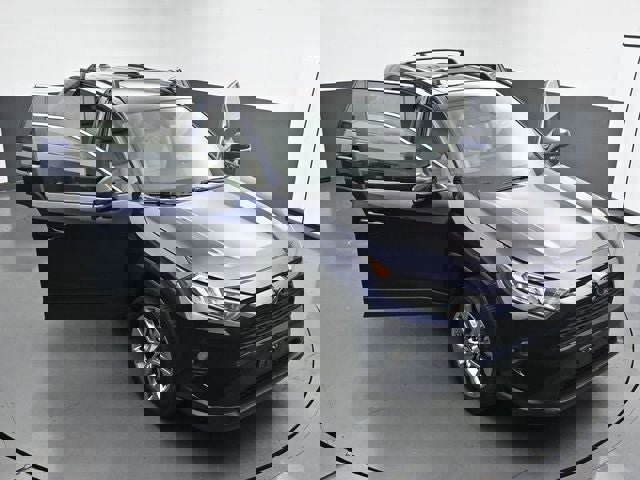 Used 2019 Toyota RAV4 XLE Premium w/ All Weather Liner Package image 29