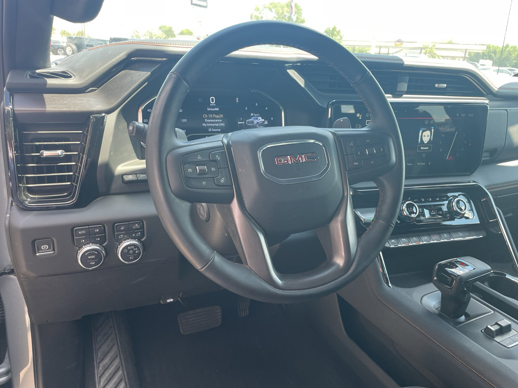 Used 2024 GMC Sierra 1500 AT4 w/ Technology Package image 12