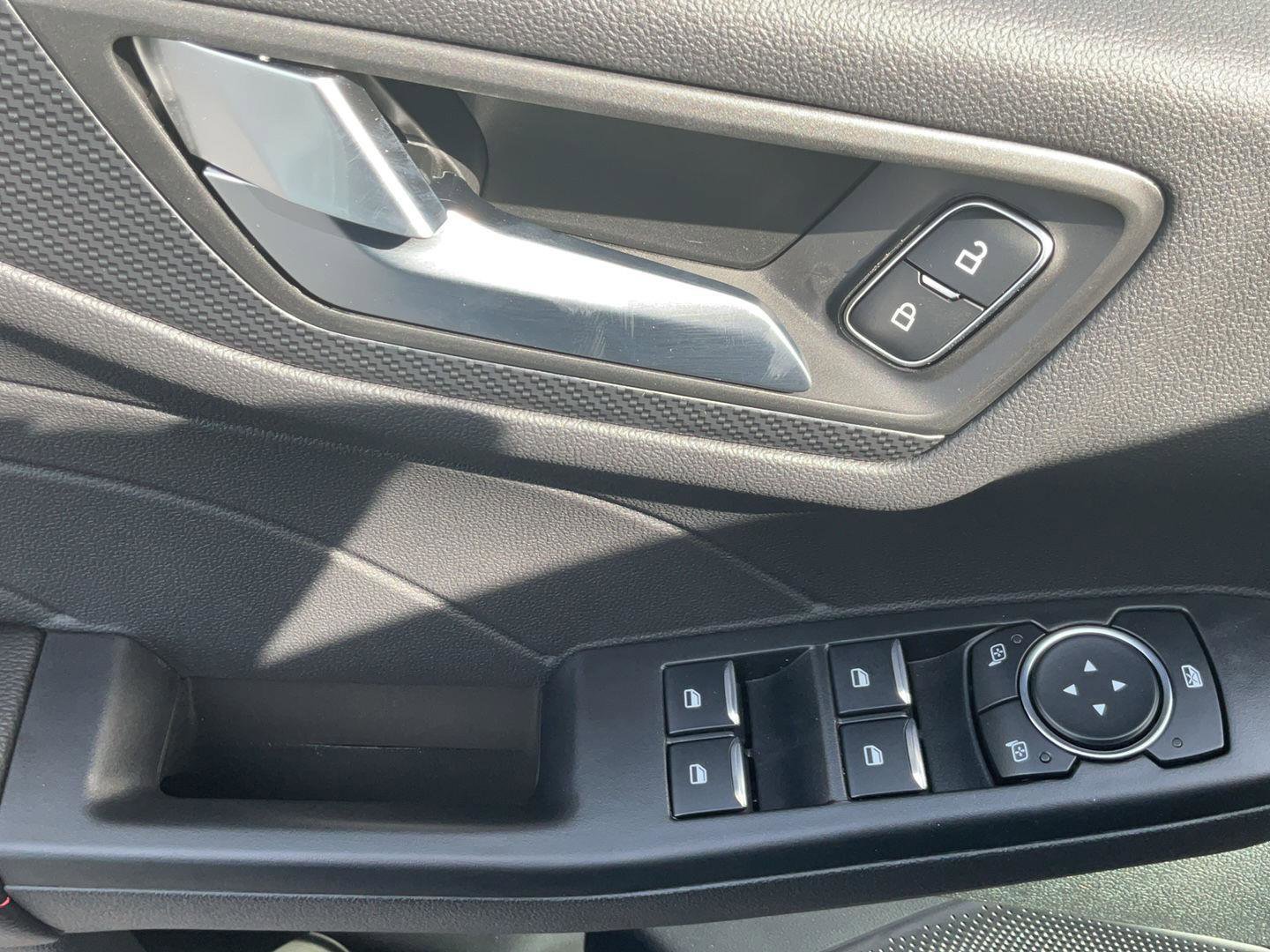 New 2025 Ford Escape ST-Line w/ Tech Pack #1 image 10