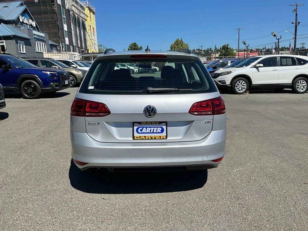 Used 2016 Volkswagen Golf S FWD image 7