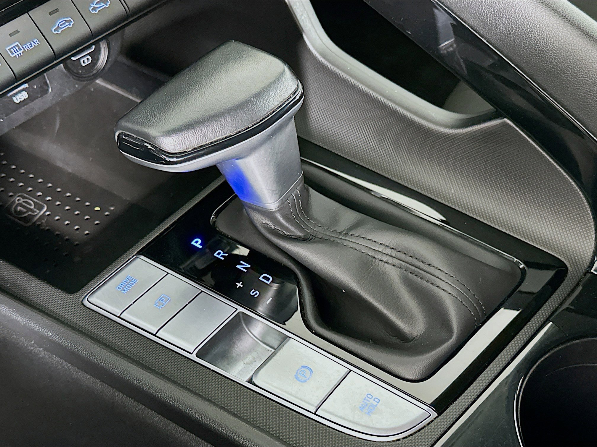 Used 2023 Hyundai Elantra SEL w/ Convenience Package FWD image 25