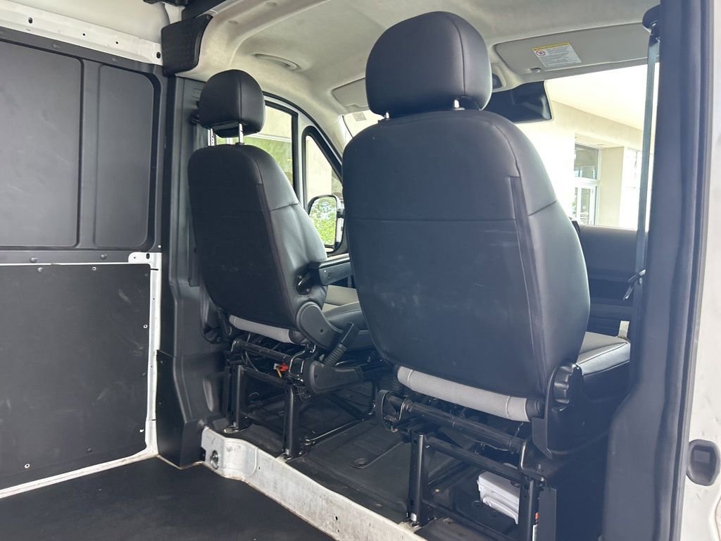 Used 2025 RAM ProMaster 2500 w/ Convenience Group FWD image 28