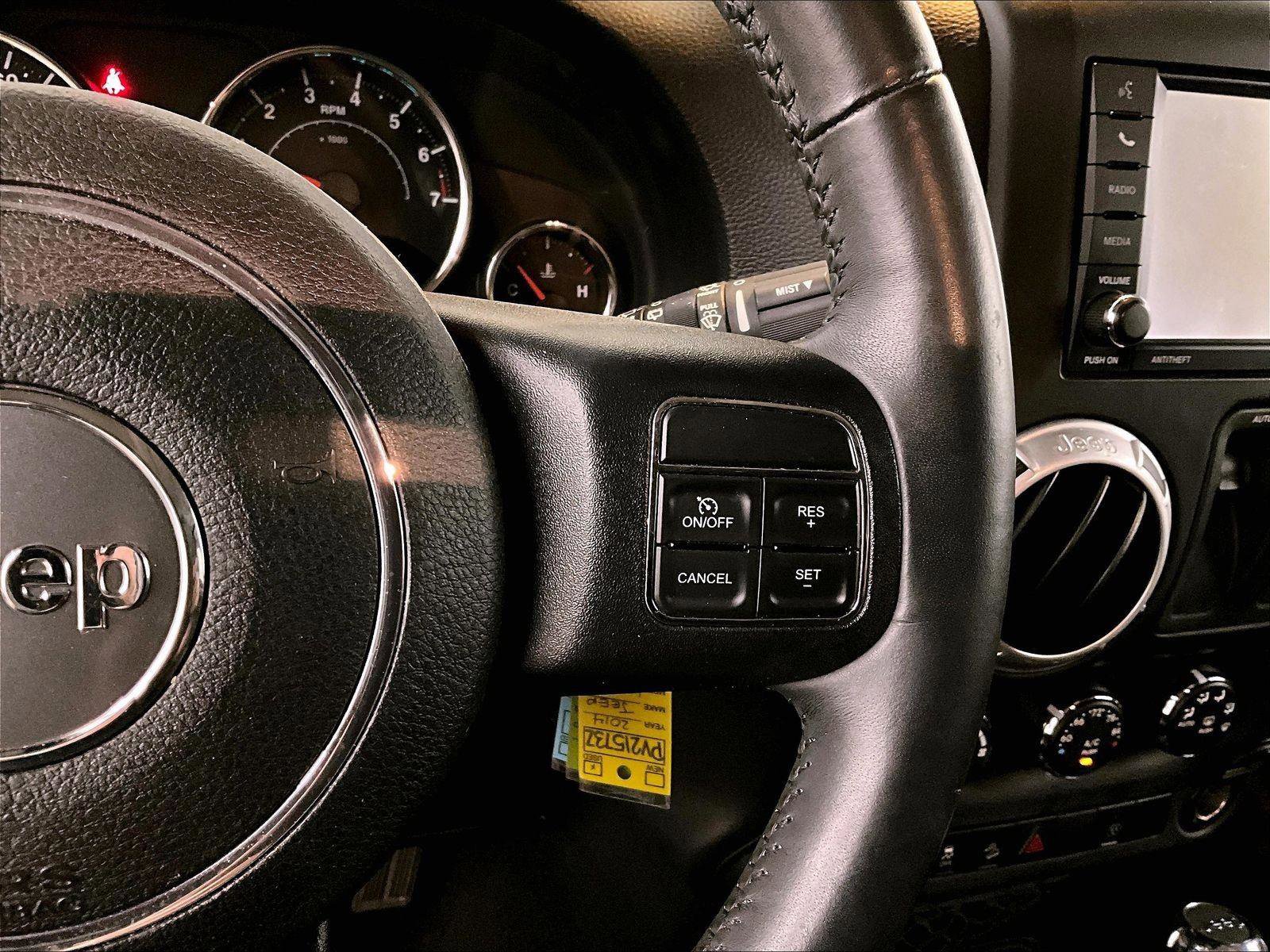 Used 2014 Jeep Wrangler Sahara w/ Dual Top Group image 19