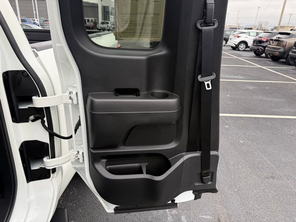 Used 2024 Nissan Titan SV w/ Accessory Utility Package image 10