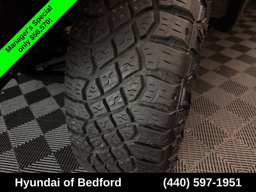 Used 2025 Chevrolet Silverado 1500 ZR2 w/ Technology Package AWD/4WD image 36