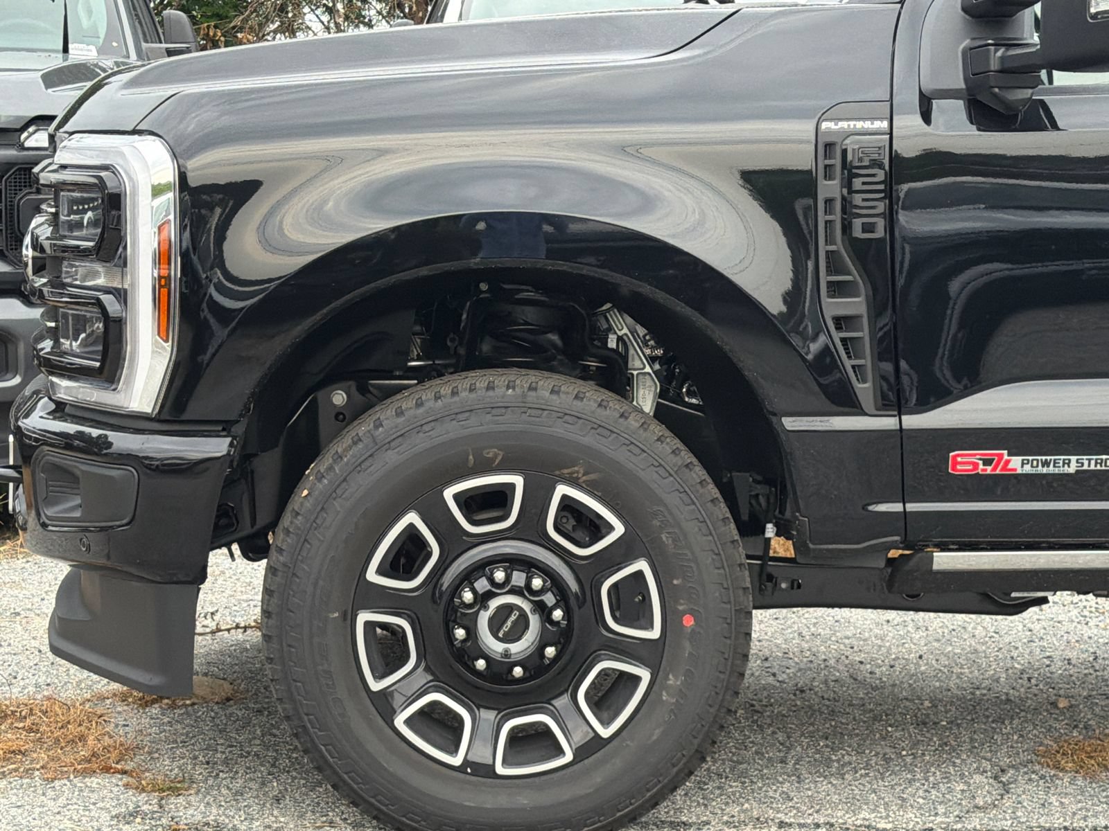 New 2026 Ford F250 Platinum AWD/4WD image 5