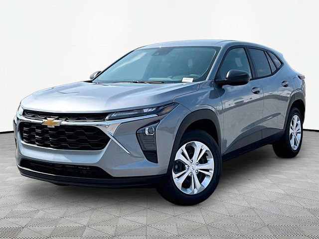 New 2026 Chevrolet Trax LS FWD image 3