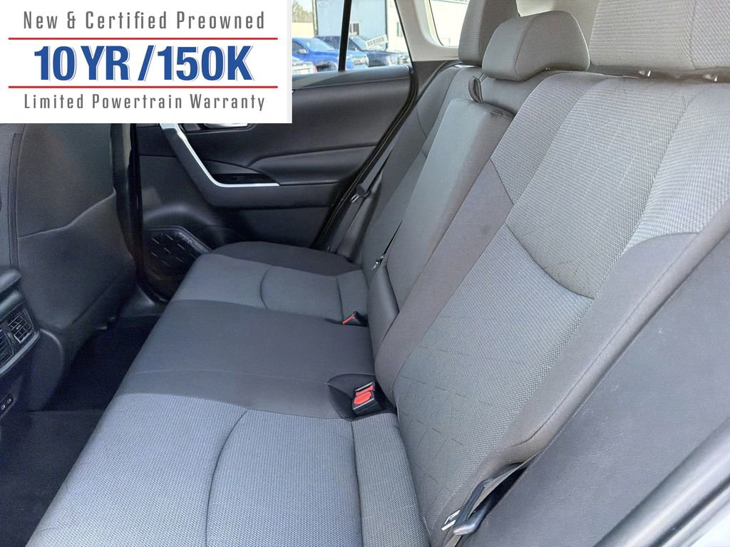 Used 2025 Toyota RAV4 XLE image 13
