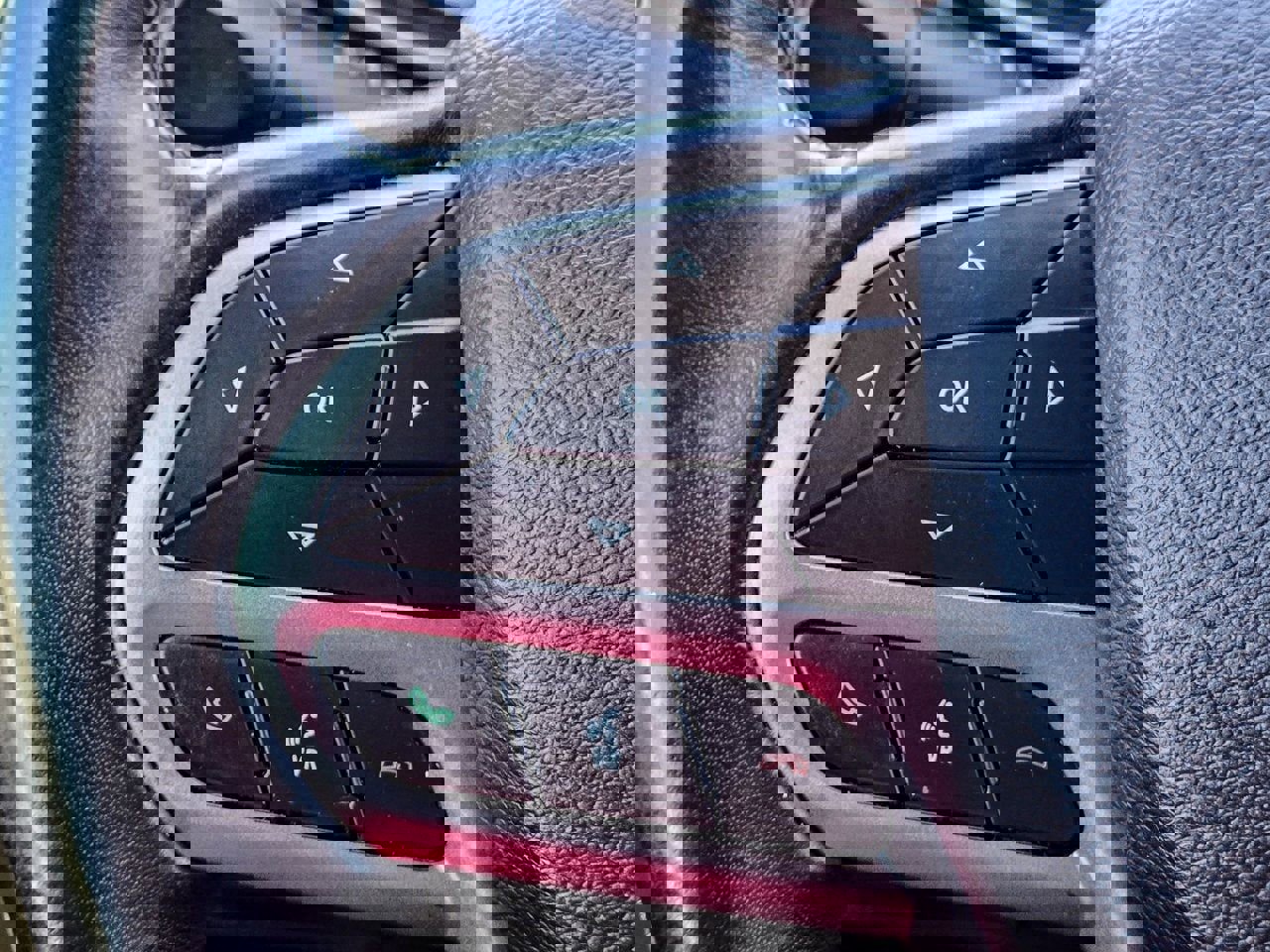 Used 2019 Jeep Cherokee Latitude Plus image 22