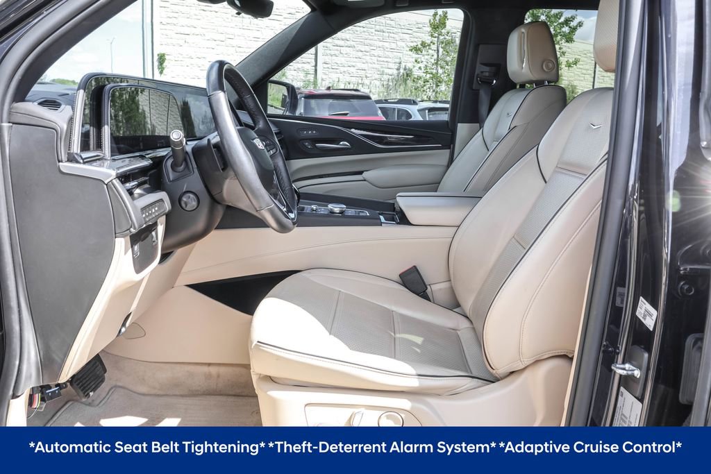 Used 2023 Cadillac Escalade Premium Luxury AWD/4WD image 6
