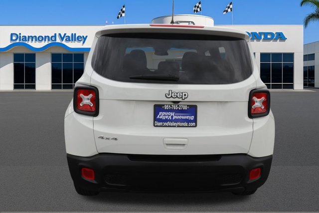 Used 2023 Jeep Renegade Latitude image 5