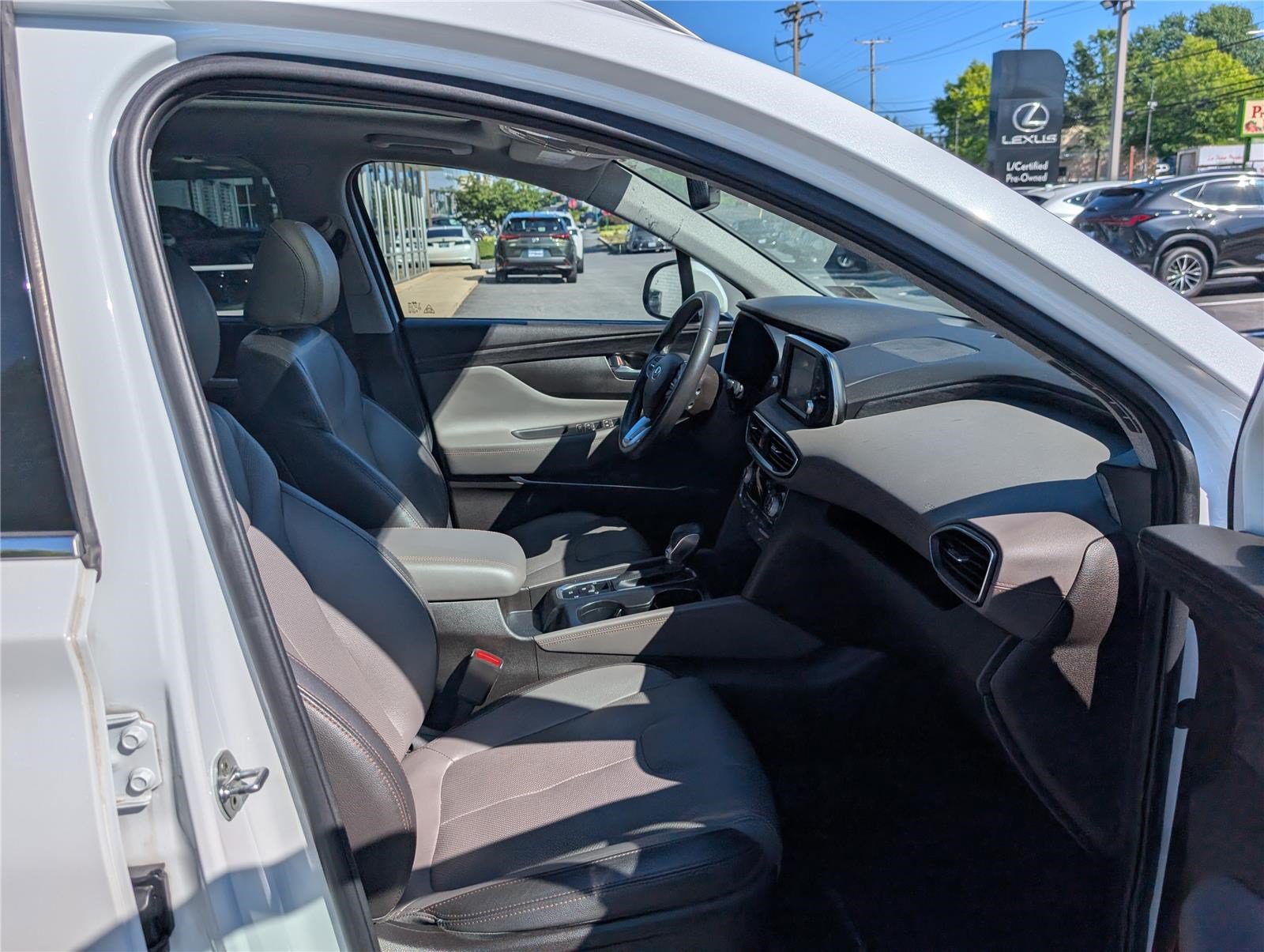 Used 2020 Hyundai Santa Fe SEL AWD/4WD image 10