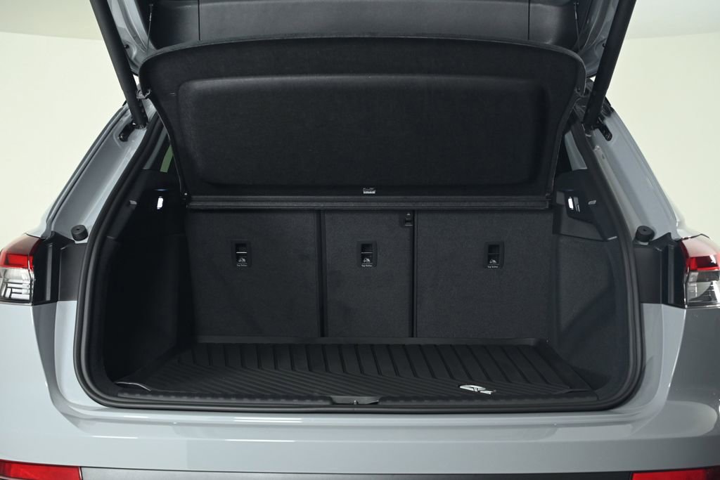 New 2026 Audi Q4 e-tron Premium Plus image 22
