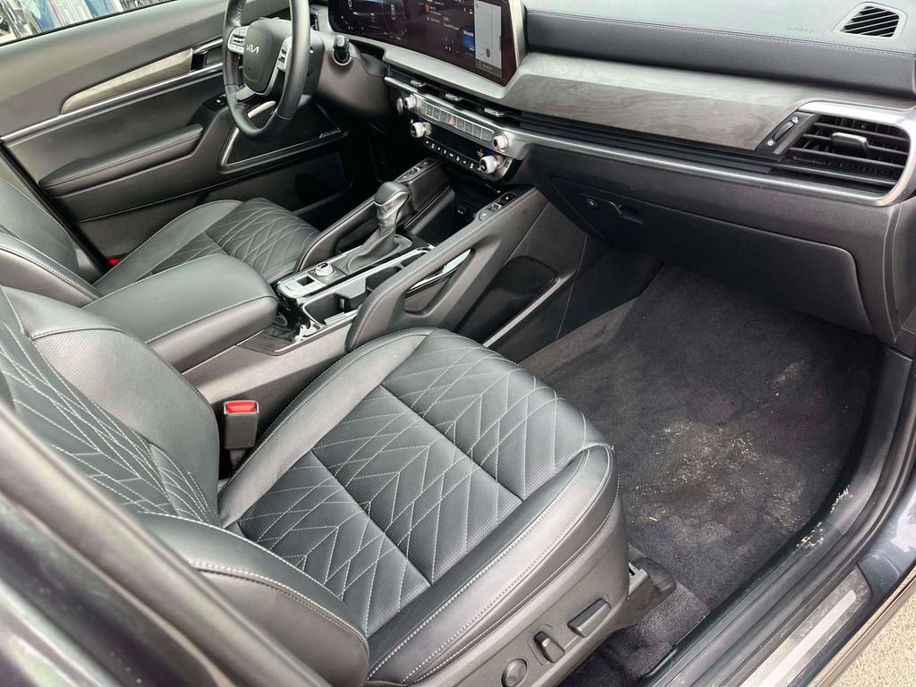 Used 2024 Kia Telluride SX Prestige X-Line image 12