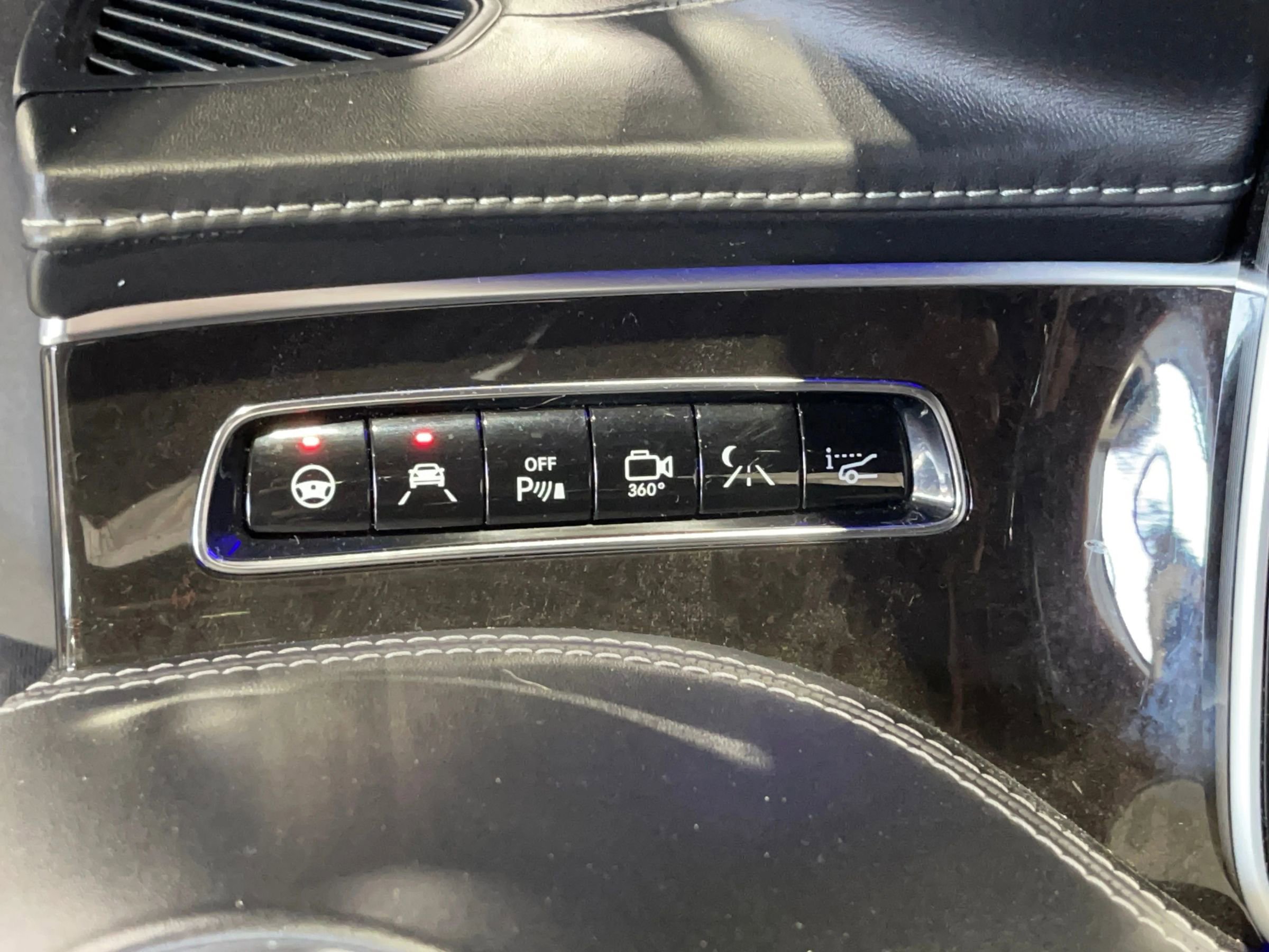 Used 2015 Mercedes-Benz S 550 4MATIC Coupe image 36