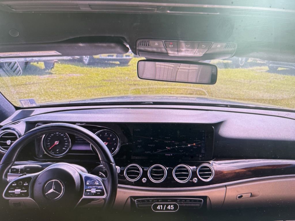 Used 2019 Mercedes-Benz E 300 image 11