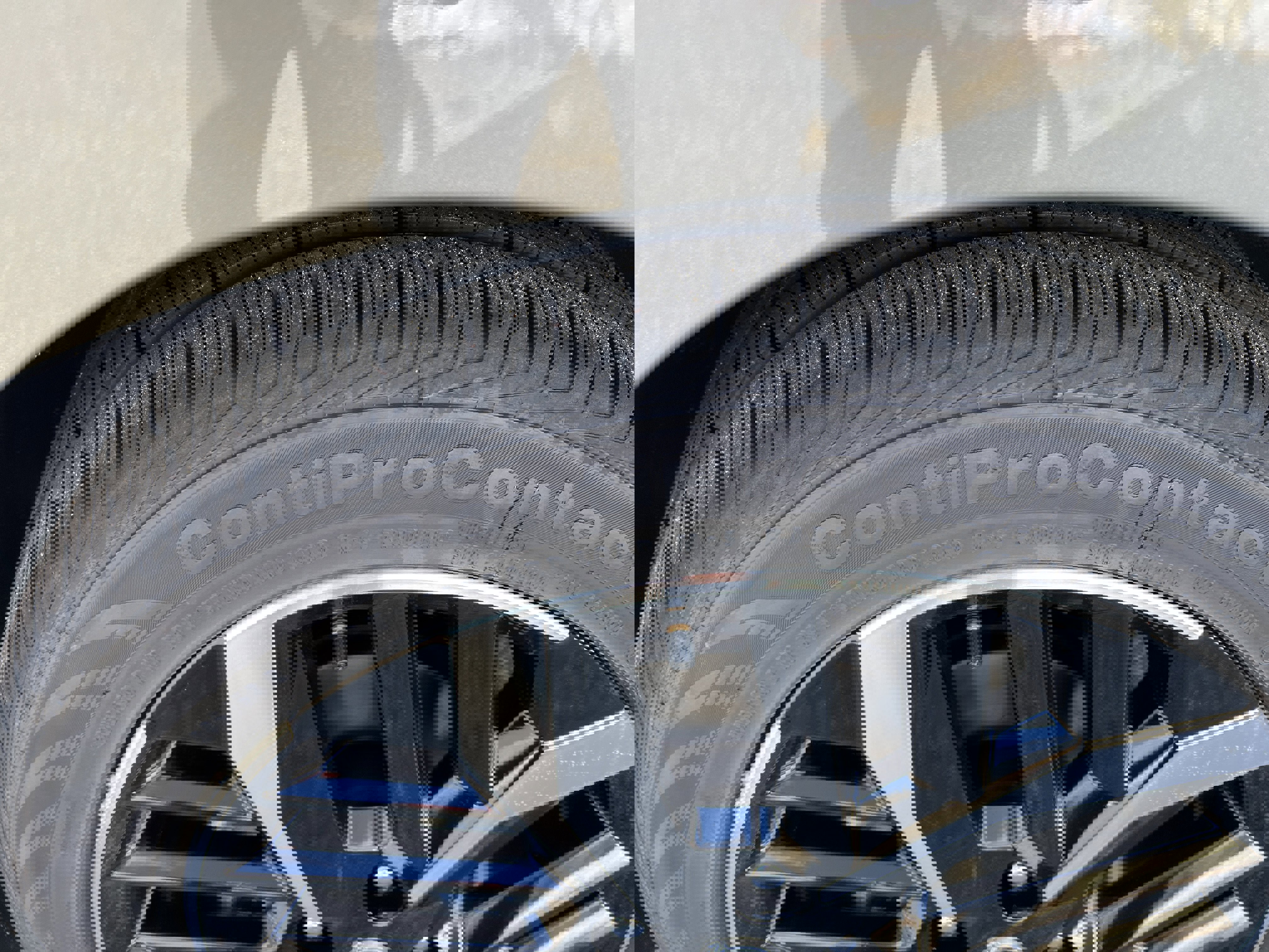 New 2025 Nissan Versa SR w/ Trunk Package image 12