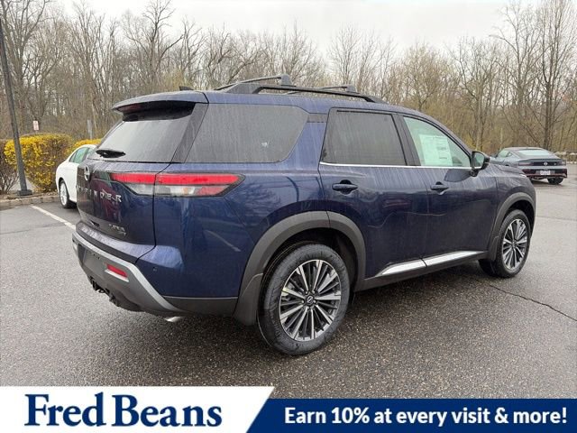 New 2026 Nissan Pathfinder Platinum w/ Cargo Package AWD/4WD image 7