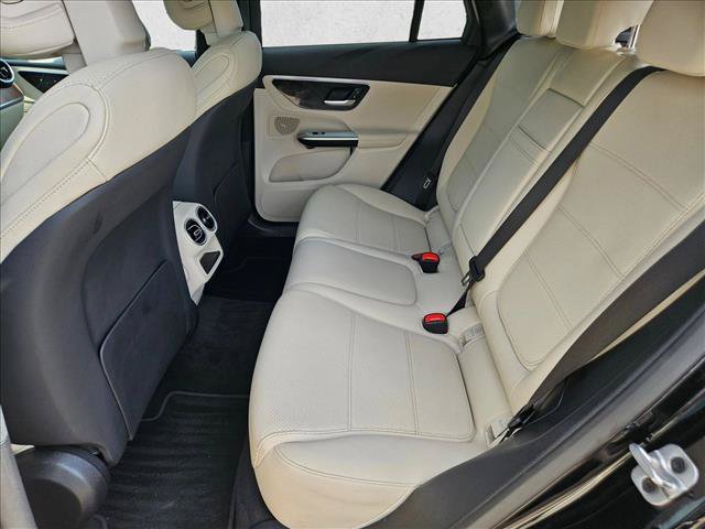 Certified 2026 Mercedes-Benz GLC 300 image 19