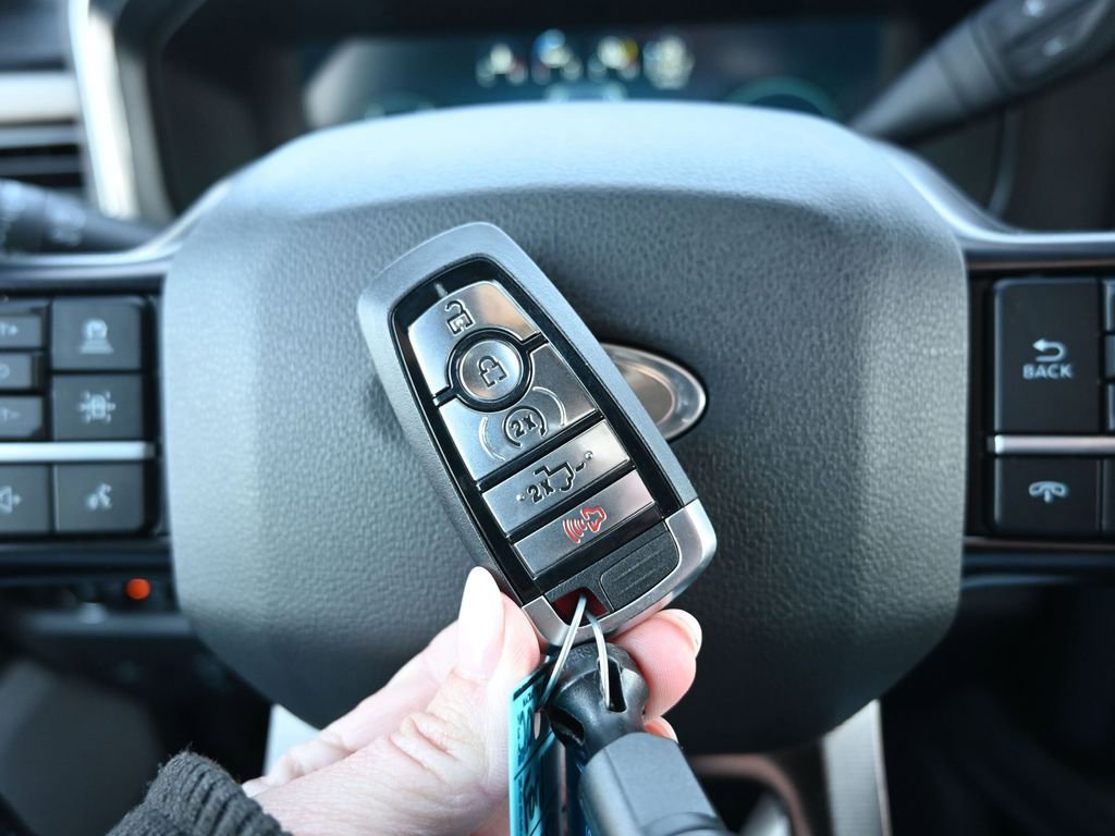 New 2026 Ford F350 Platinum image 37