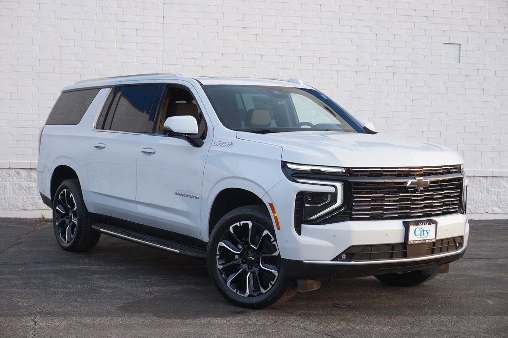 New 2026 Chevrolet Suburban High Country image 3