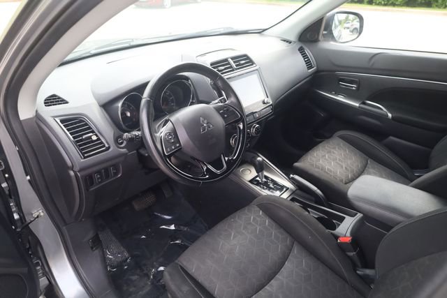 Used 2021 Mitsubishi Outlander Sport SE FWD image 9