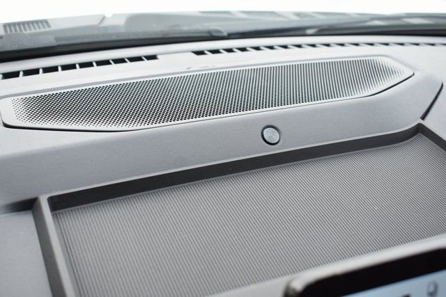 Used 2024 Ford F150 Lightning Lariat image 26