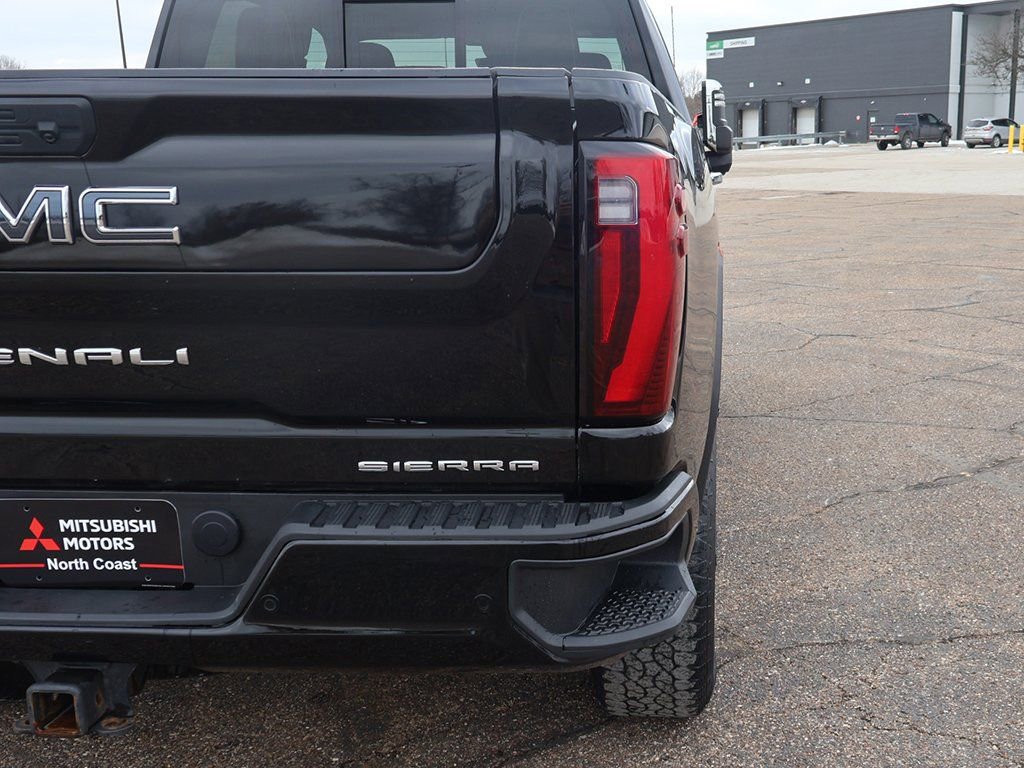 Used 2024 GMC Sierra 2500 Denali Ultimate w/ Max Trailering Package image 20