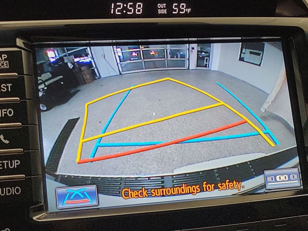 Used 2014 Toyota Land Cruiser image 15