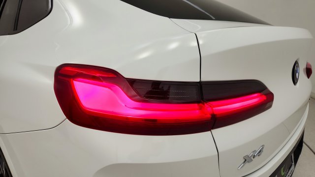 Used 2025 BMW X4 xDrive30i AWD/4WD image 27