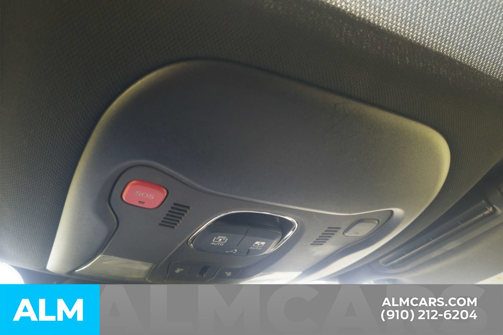 Used 2022 Jeep Renegade Altitude w/ Sun/Sound Group AWD/4WD image 30