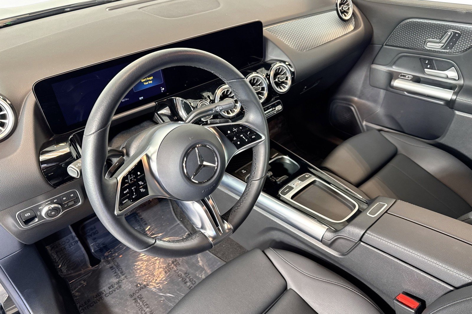 Certified 2025 Mercedes-Benz GLA 250 image 9