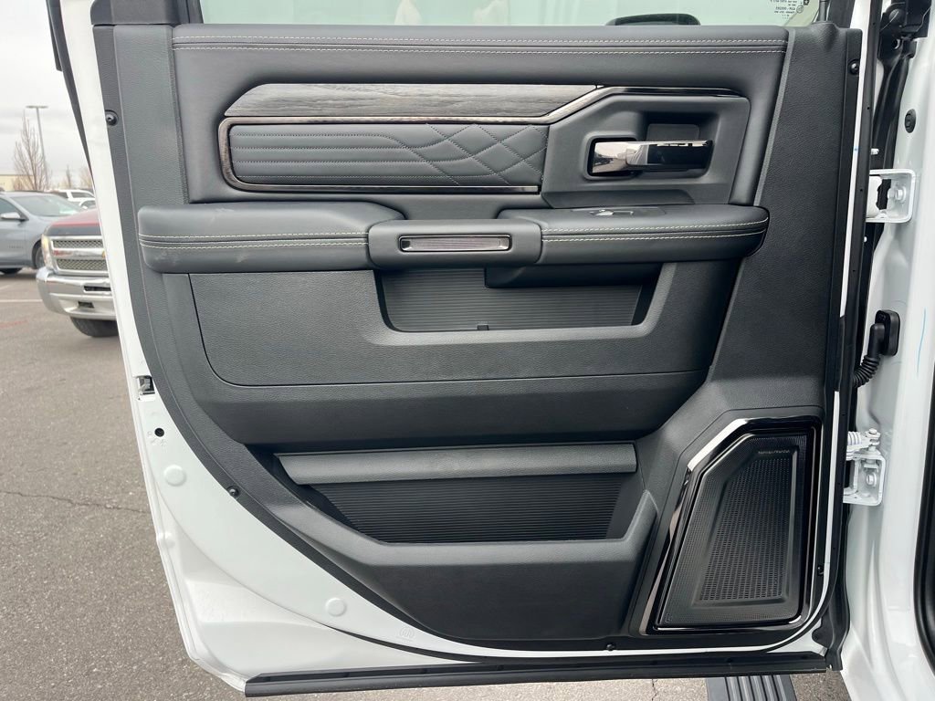 New 2026 RAM 3500 Limited image 30