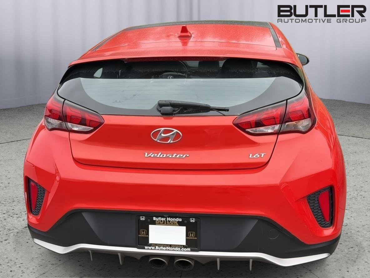 Used 2019 Hyundai Veloster Turbo FWD image 8