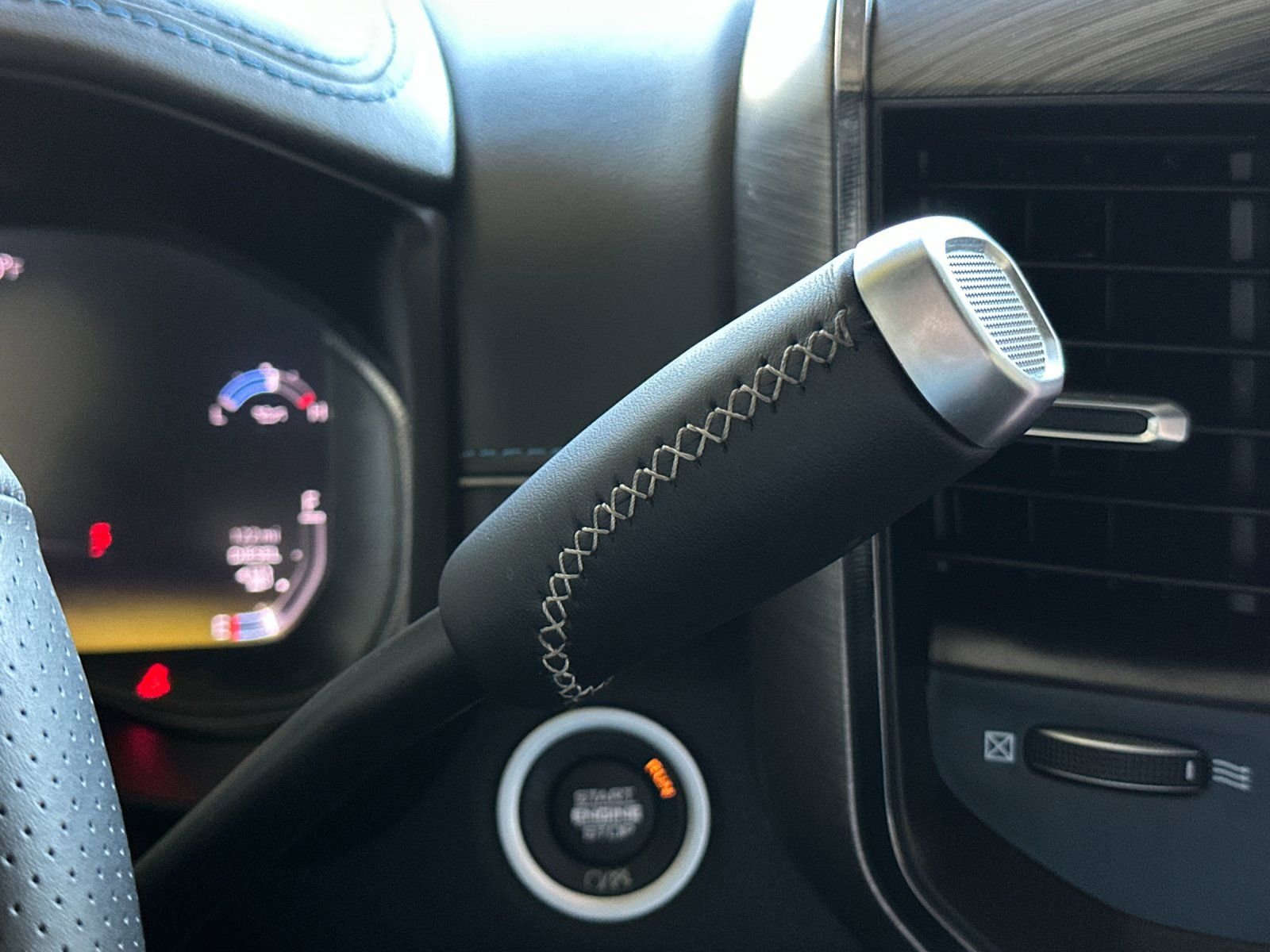 Used 2024 RAM 2500 Rebel w/ Towing Technology Group image 20