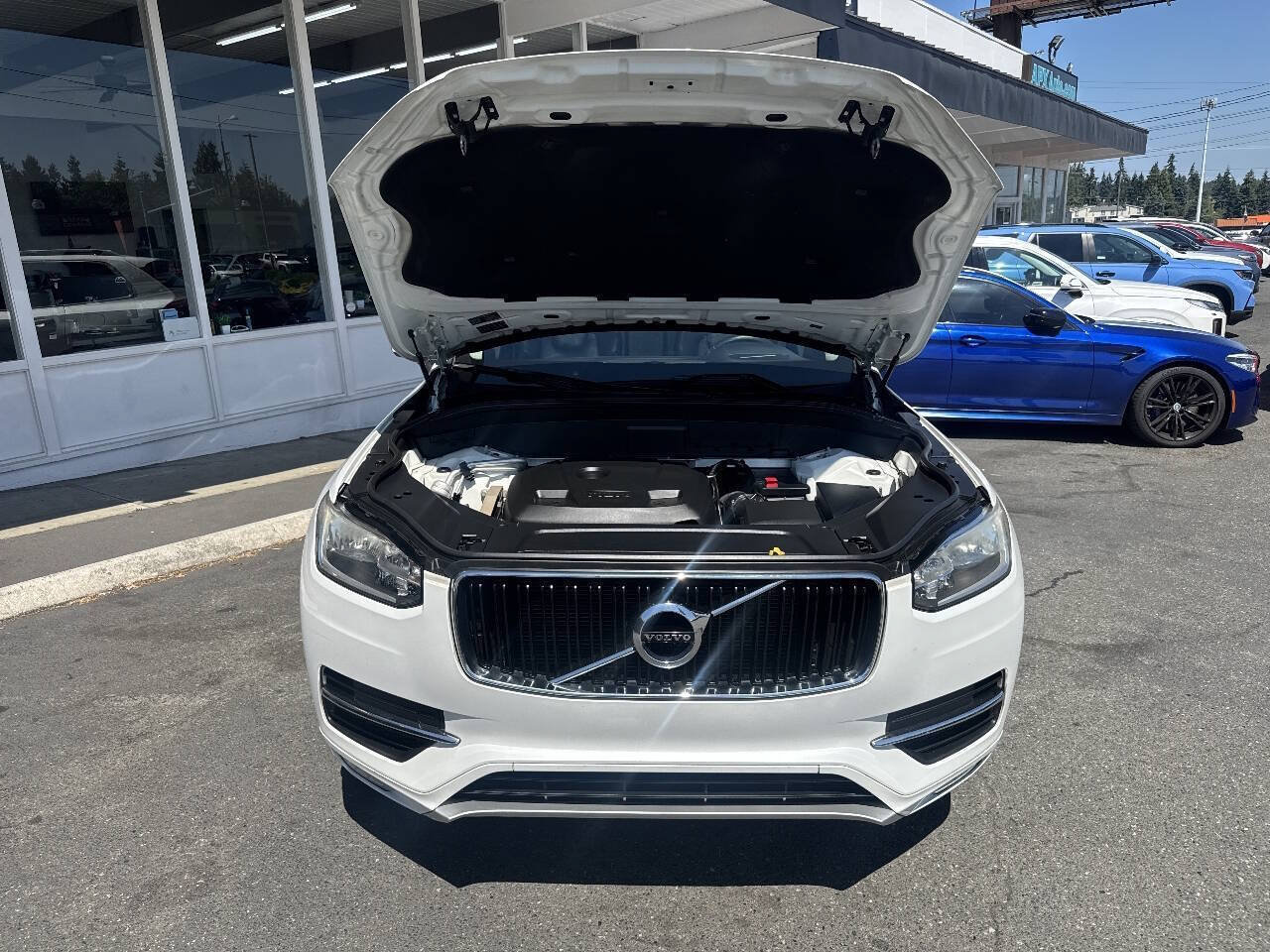 Used 2016 Volvo XC90 T5 Momentum AWD/4WD image 12