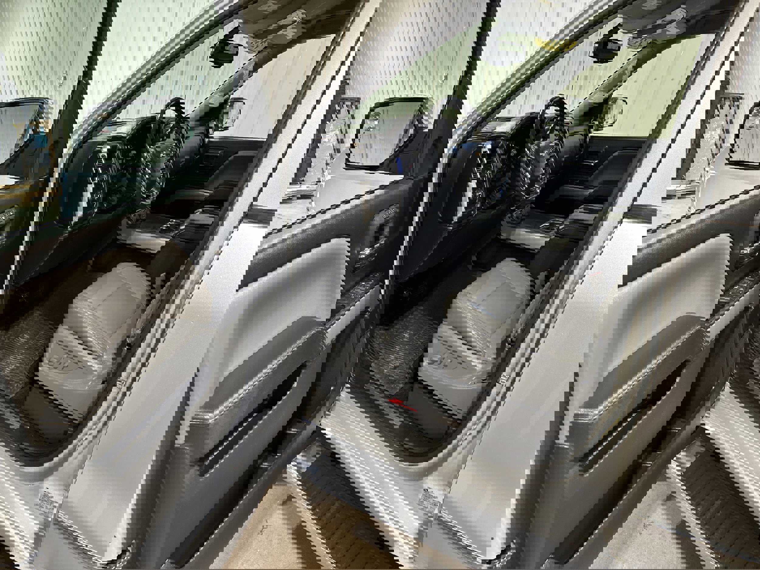 Used 2014 Chevrolet Silverado 1500 LTZ Z71 image 10