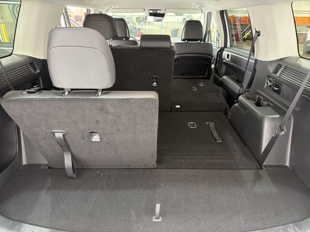 Certified 2025 Hyundai Santa Fe SEL image 27