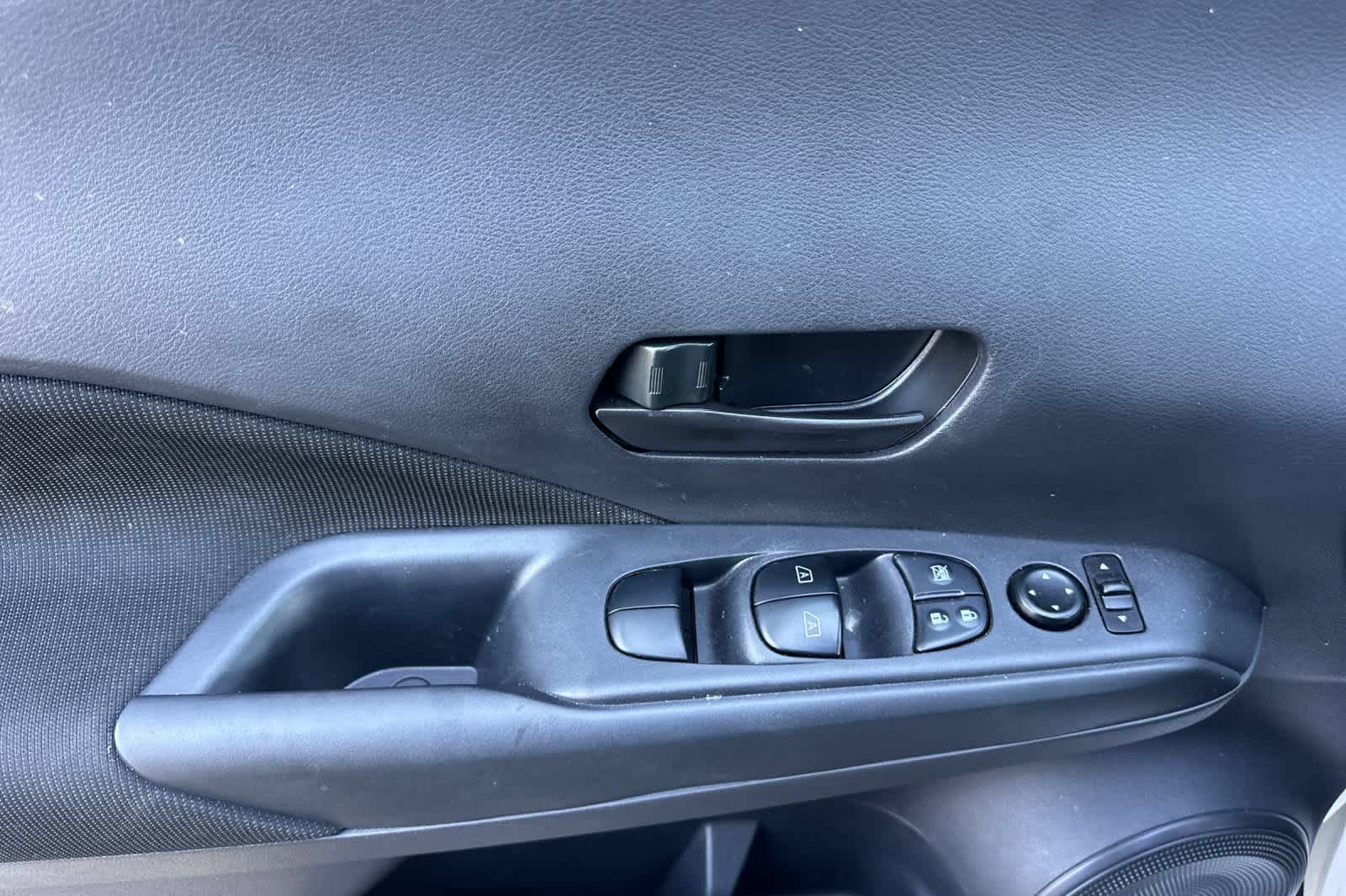 Used 2024 Nissan Kicks S FWD image 12
