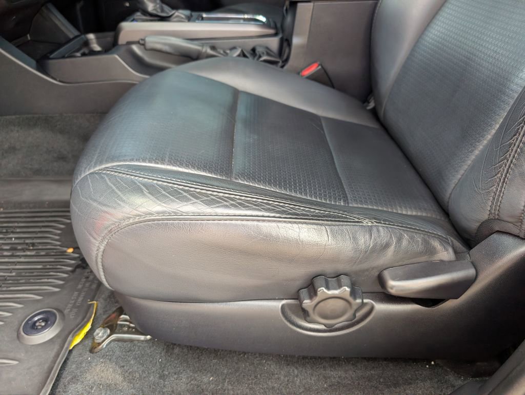 Used 2019 Toyota Tacoma TRD Off-Road image 13