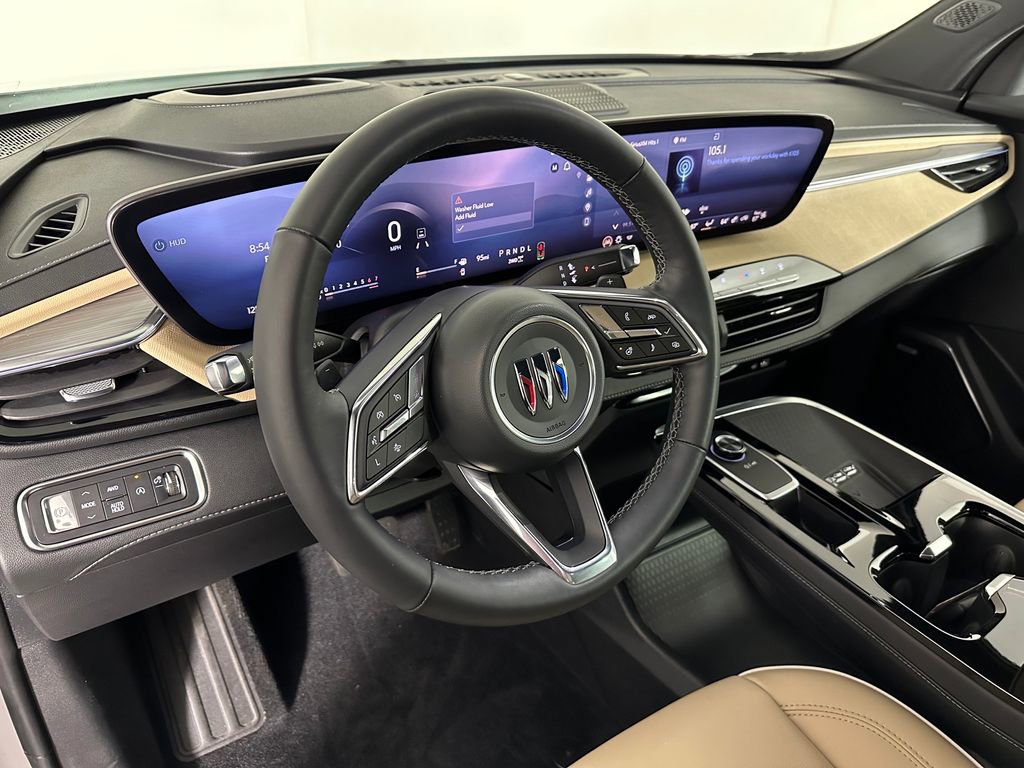 Used 2025 Buick Enclave Preferred w/ Power Package image 11