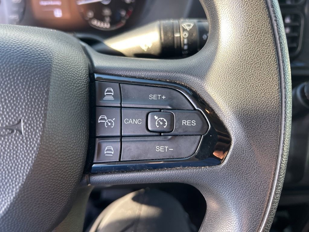 Used 2025 RAM ProMaster 2500 w/ Convenience Group image 36